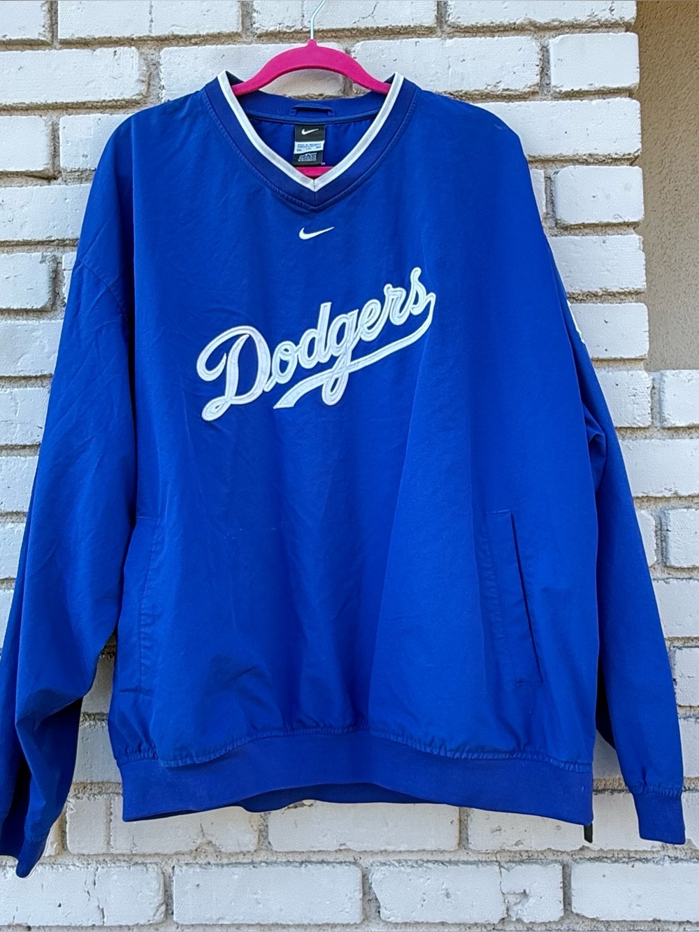 Nike Dodgers Nylon V-neck Pullover Jacket in Blue - Size XXL